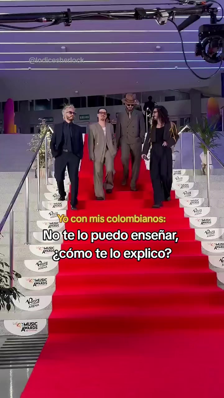 @Laura Salazar