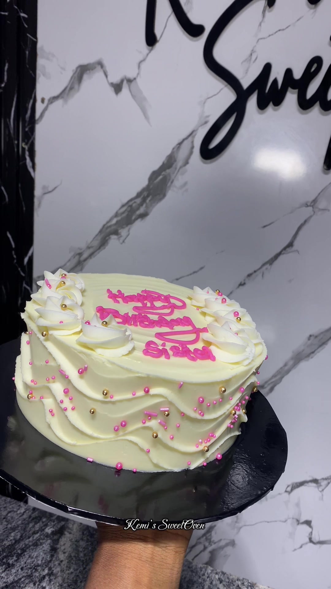 @Kemi SweetOven/Ibadan baker