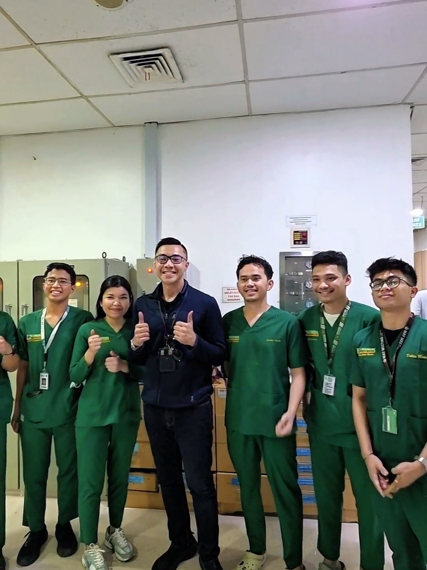 @dr. Gia Pratama