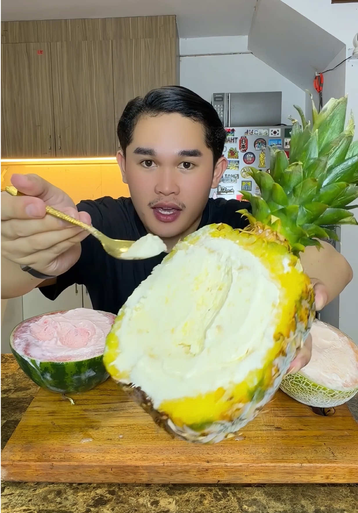 @StephenUpdates