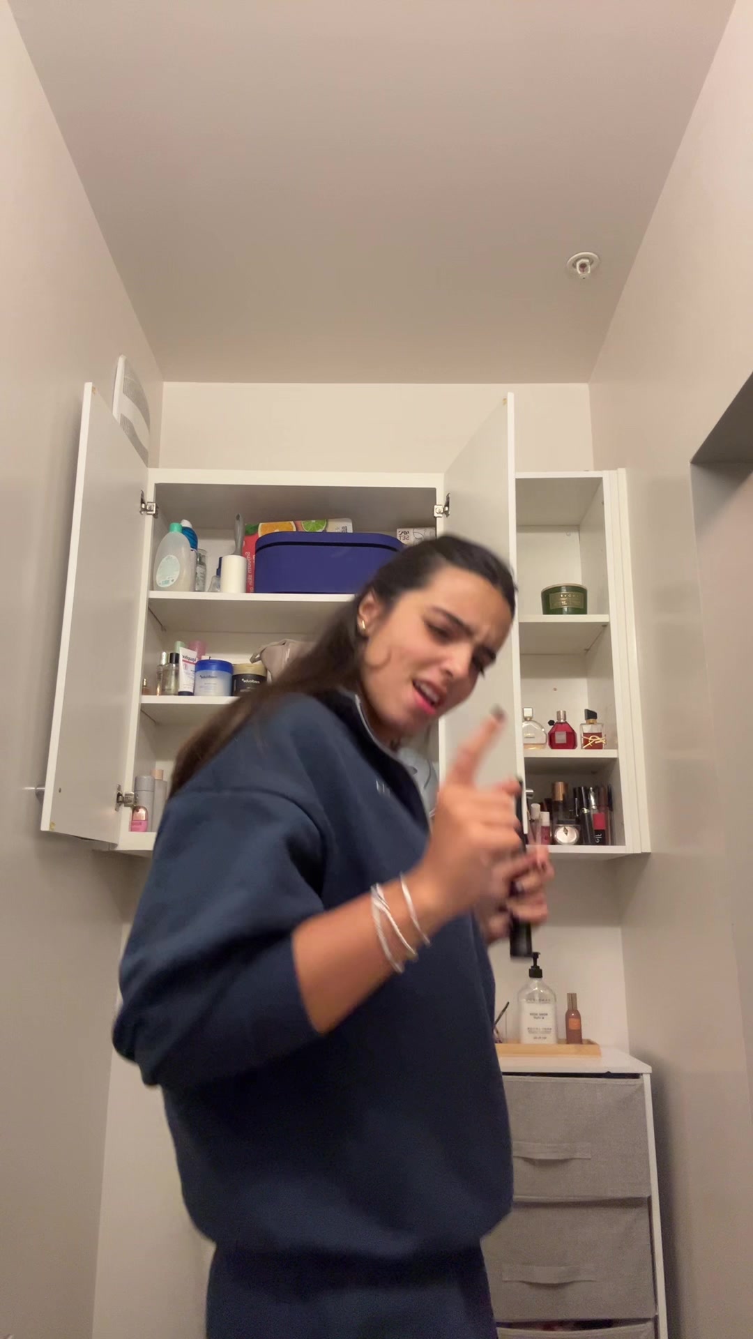 @DK