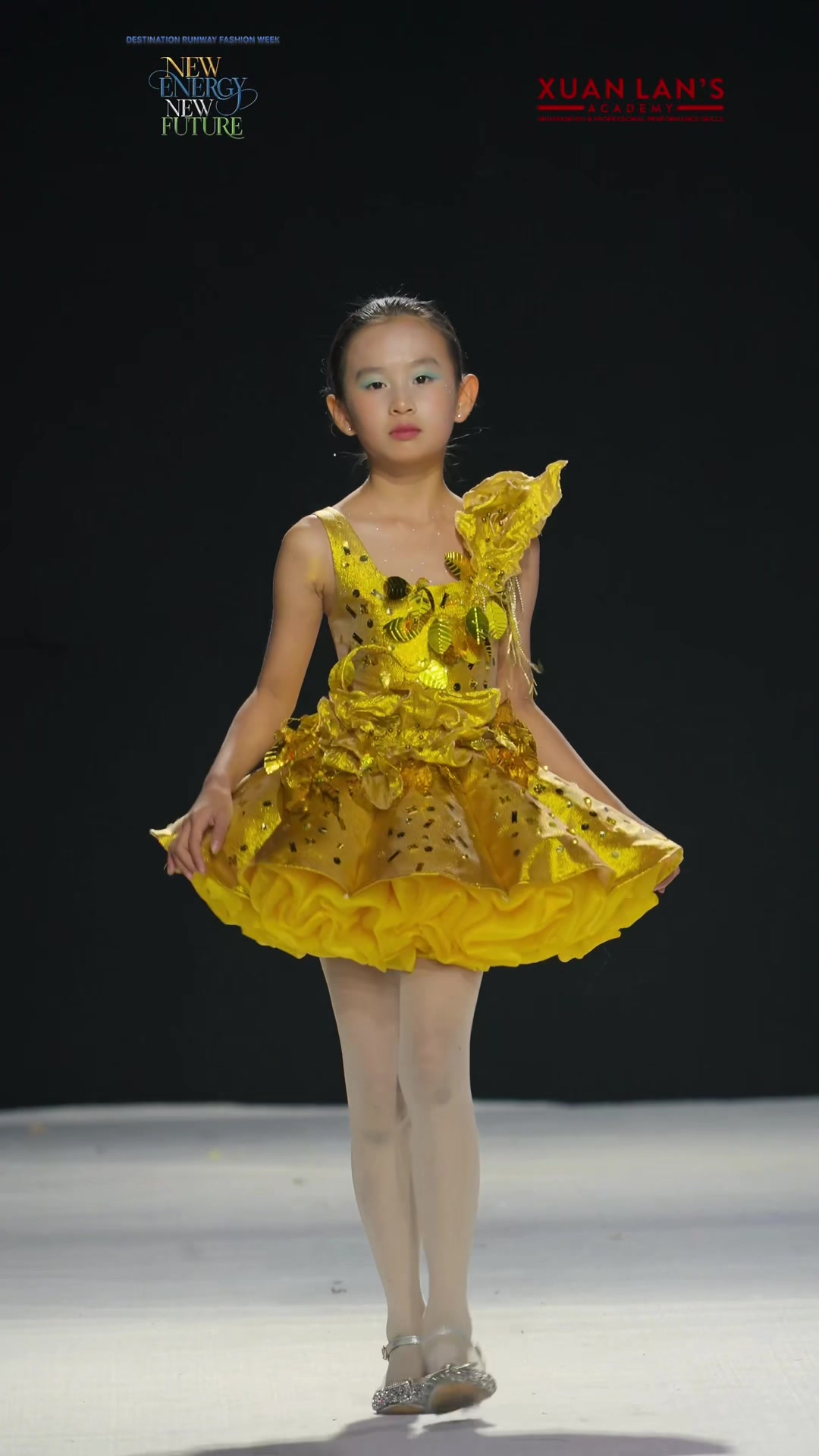 @MIA Nhảy Đi Con