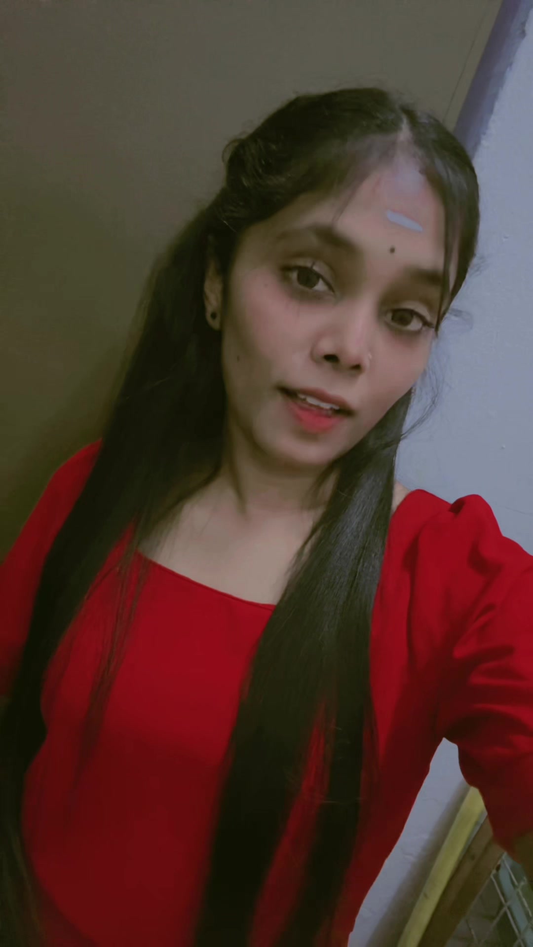 @Aishu🪽
