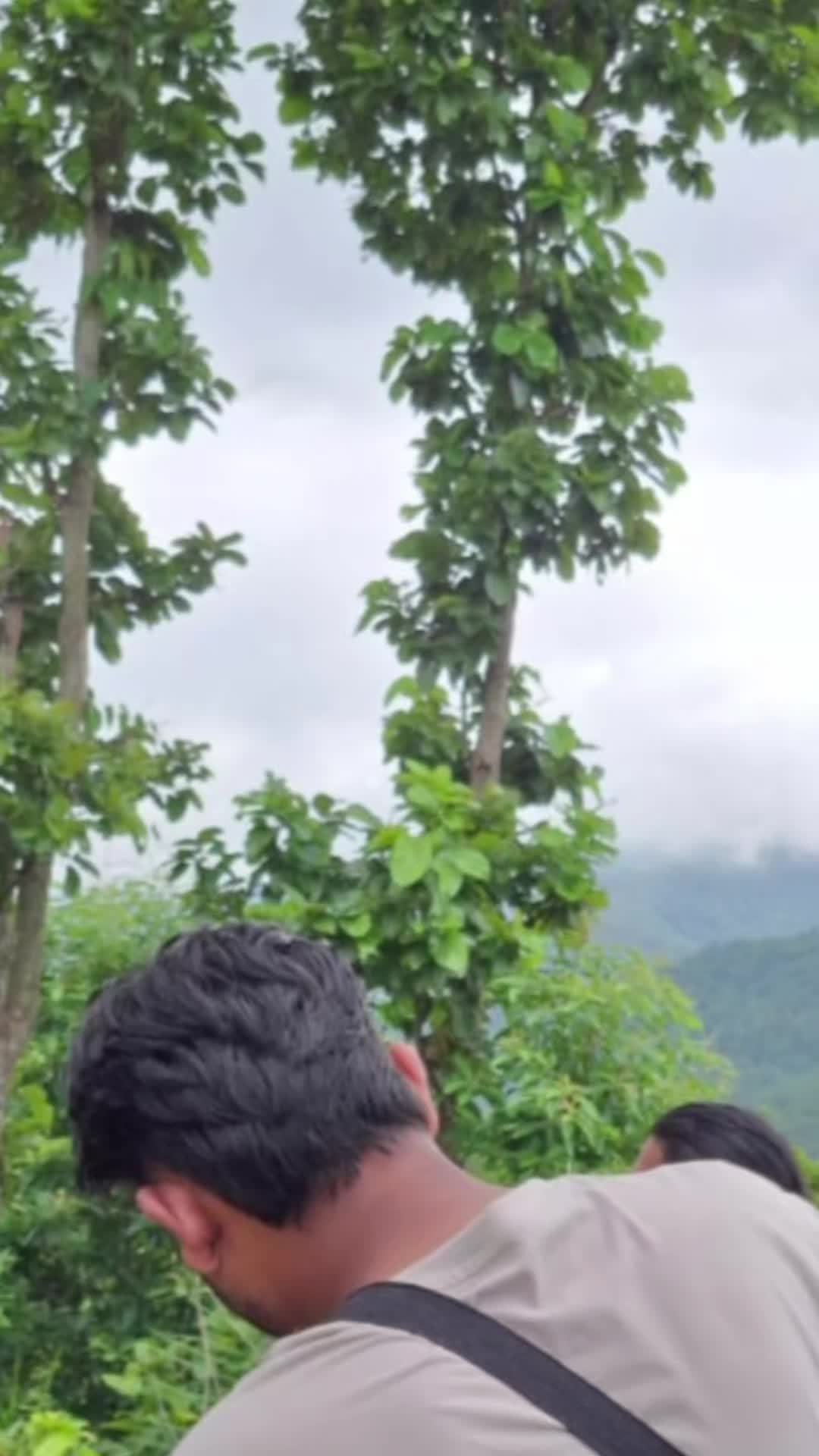 @समीर..🤍✨