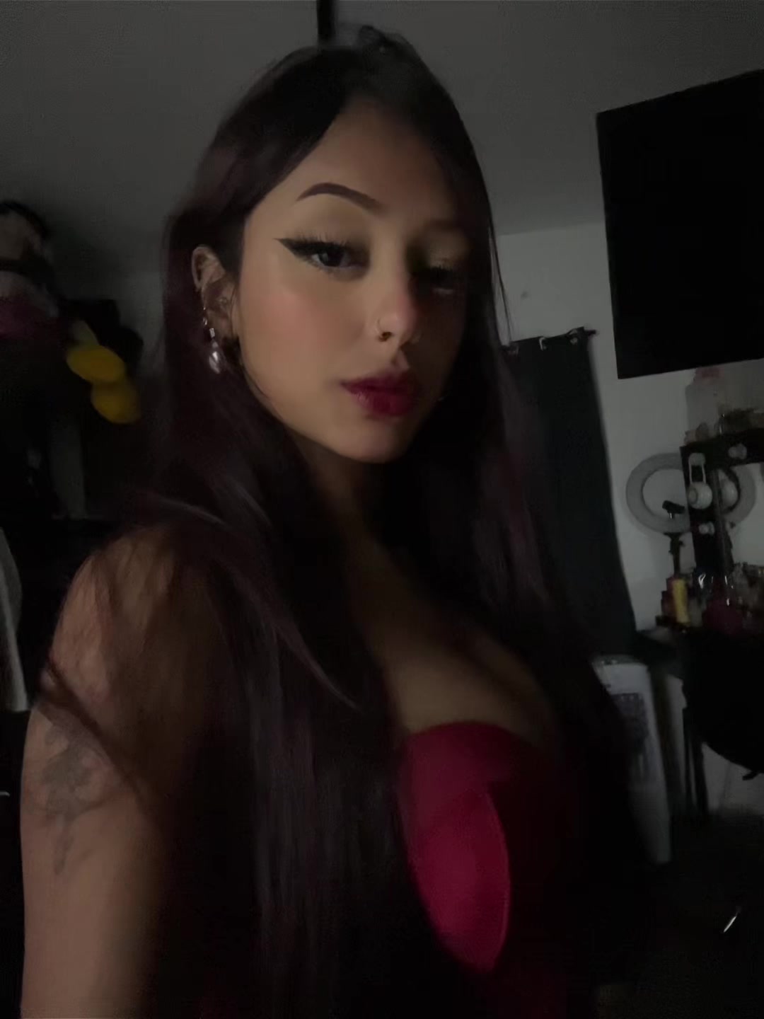 @&yen;