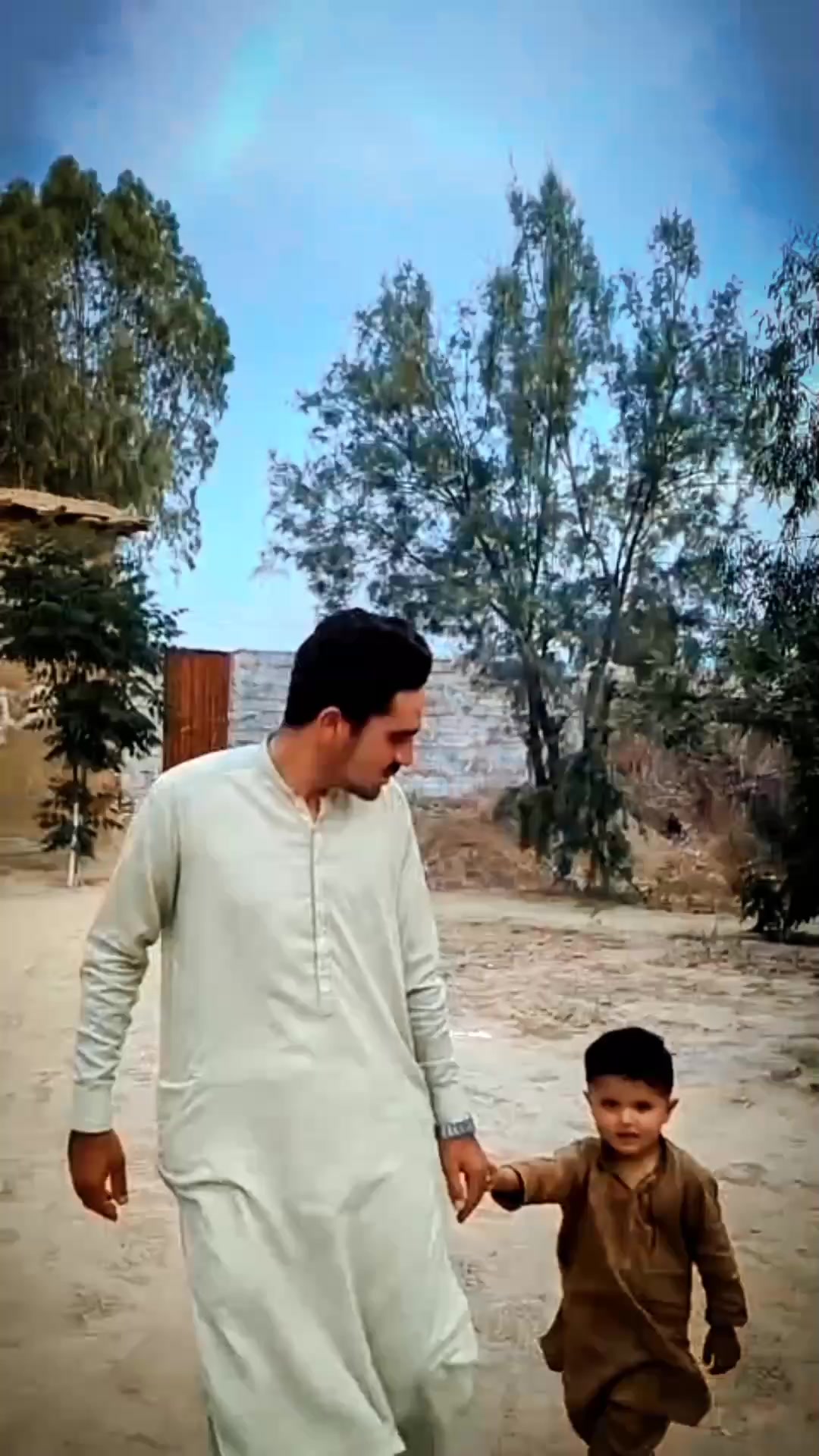 @عـــــــــــزیز اللـہ جـــــان