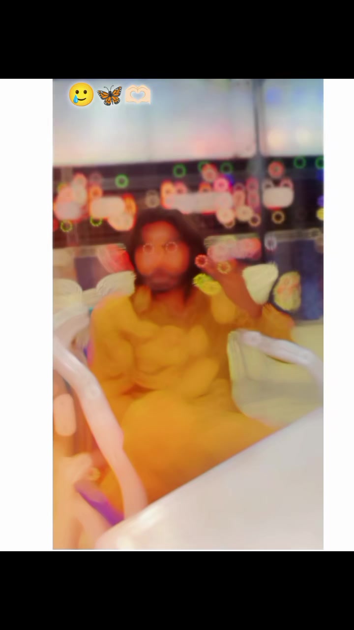 @Mr Sahil...✨🧸💋🐥