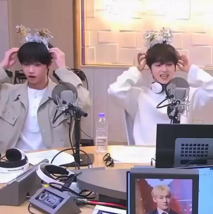 @🦋3_TRIPLE HAN_8🦋