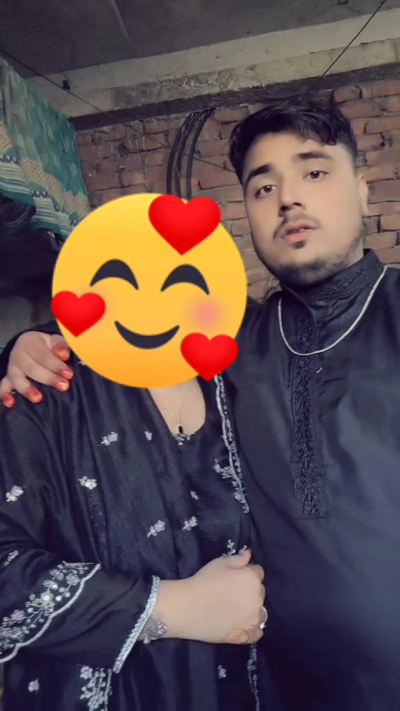 @Nausad♥️Saniya❣️😘