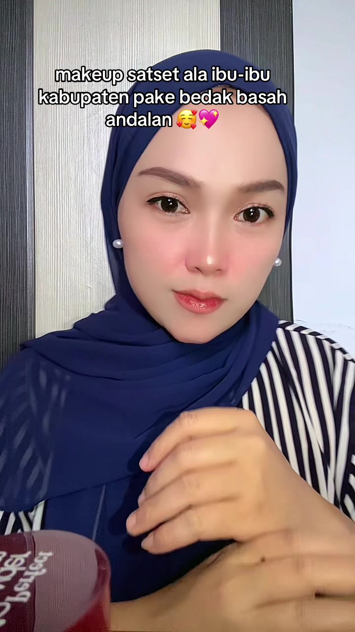 @adeeew