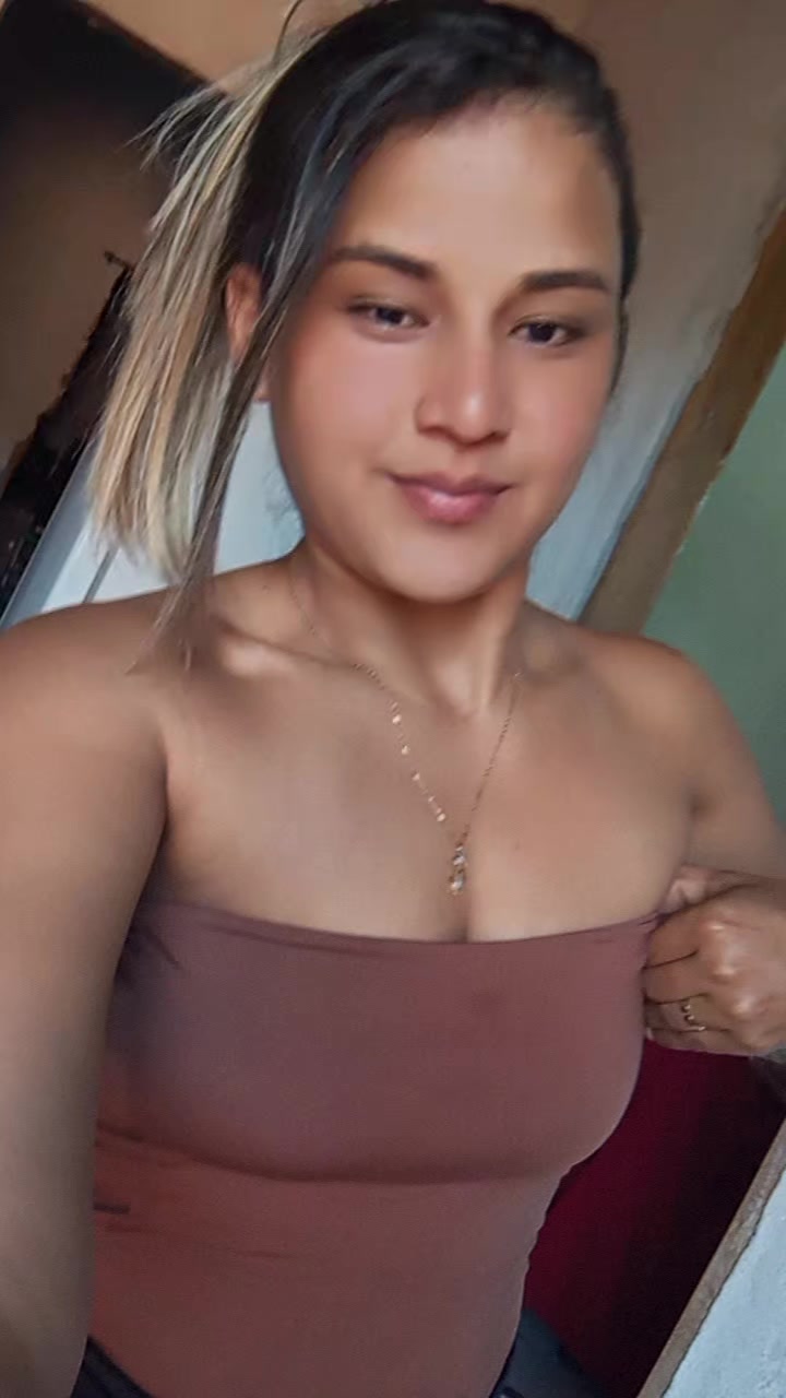 @Tha&iacute;s Silva