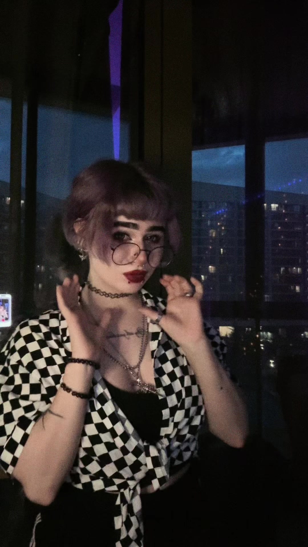 @тгк : кастетка 🦇