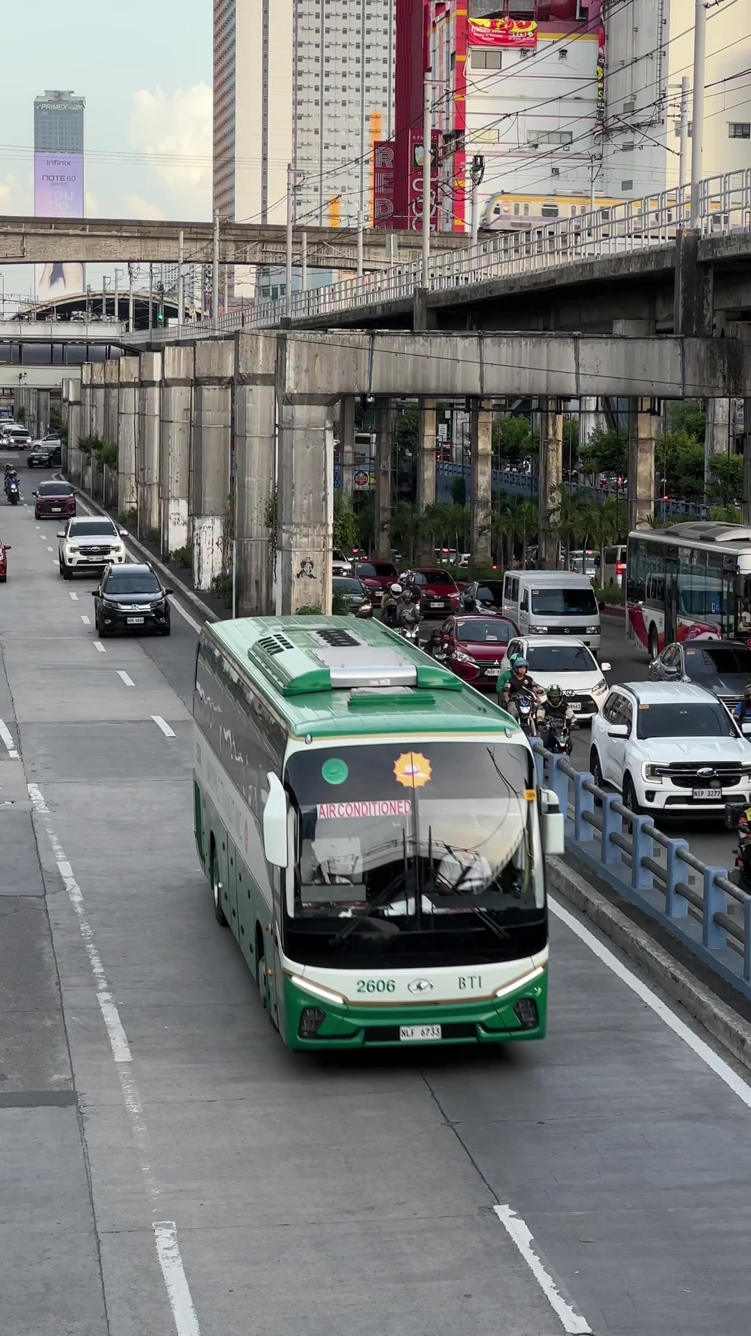 @Bus Spotter ln The Philipines