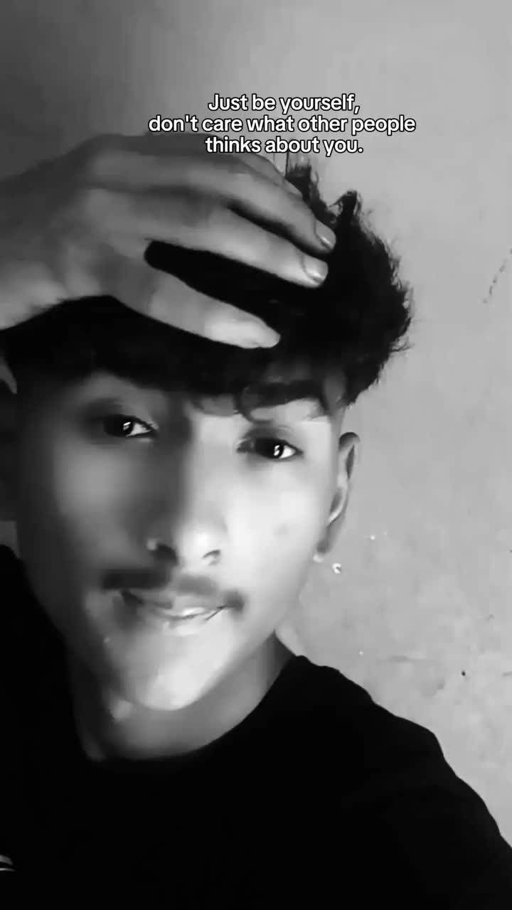 @A__v__i👀🖤