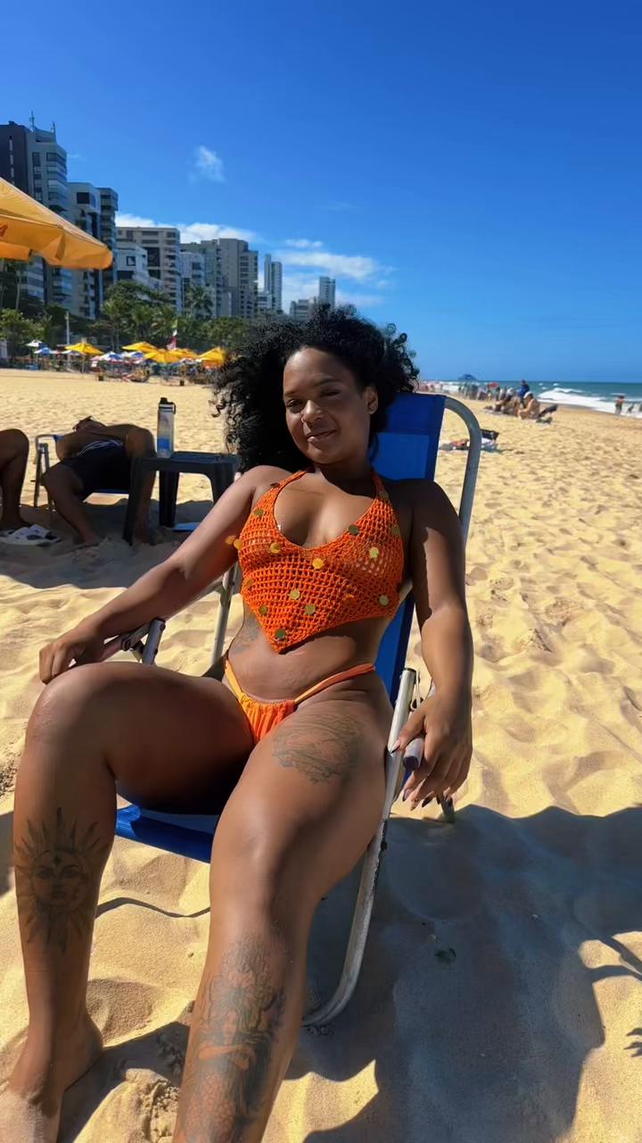 @Vickybrito A preta rara🧜🏾&zwj;♀️