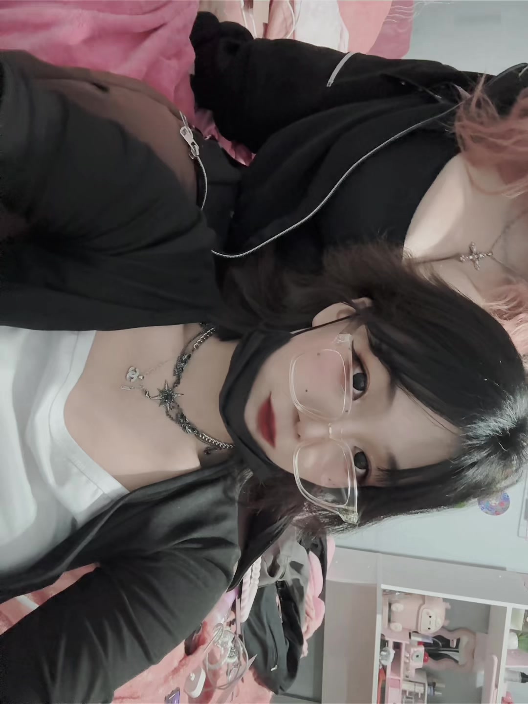@ayourii >~<