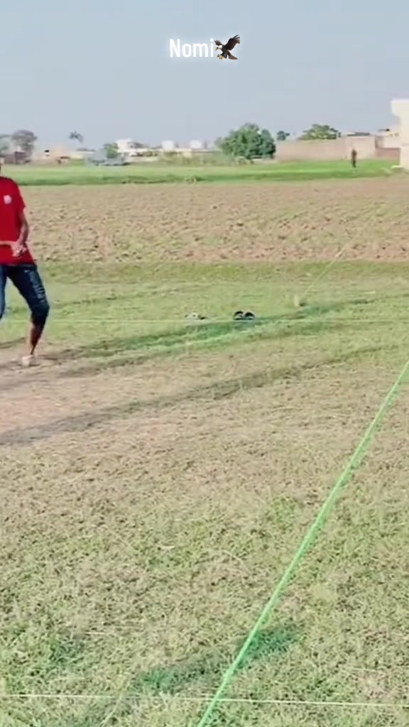 @𝙉𝙤𝙈𝙞🇵🇰