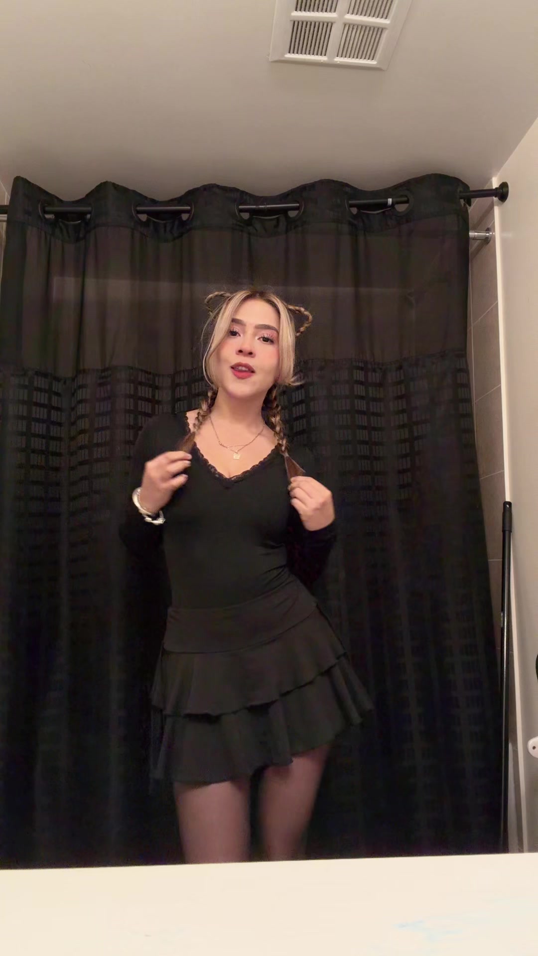 @vibewithleexi