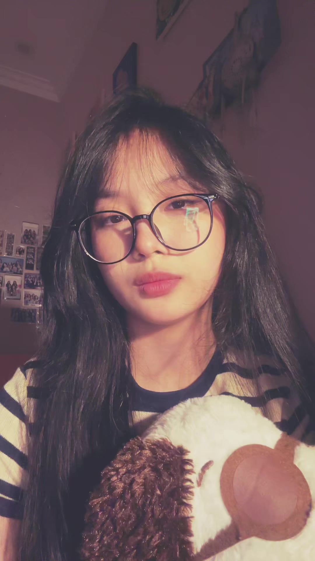 @m0calen_