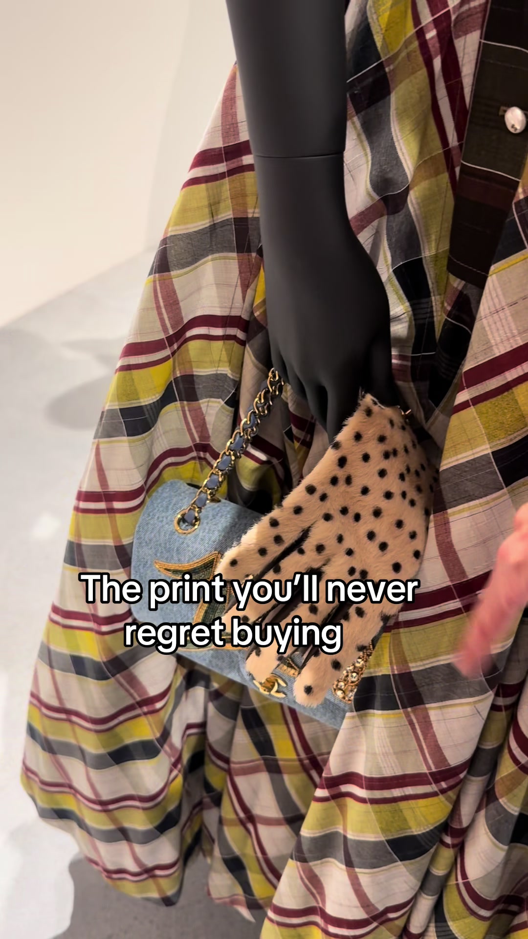 @bellewynnn