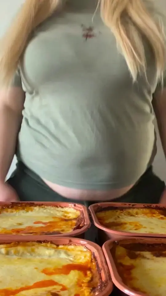 Stuffy Bunny (@stuffybunnyofficial) - Urlebird