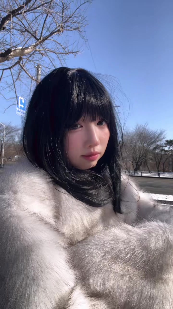 @H&agrave; Thảo Linh