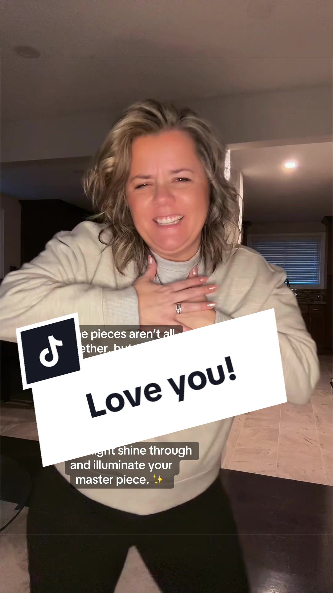 Catch my heart with #이채영 #최예나 #YENA | YENA(최예나) (@choiyena.official)