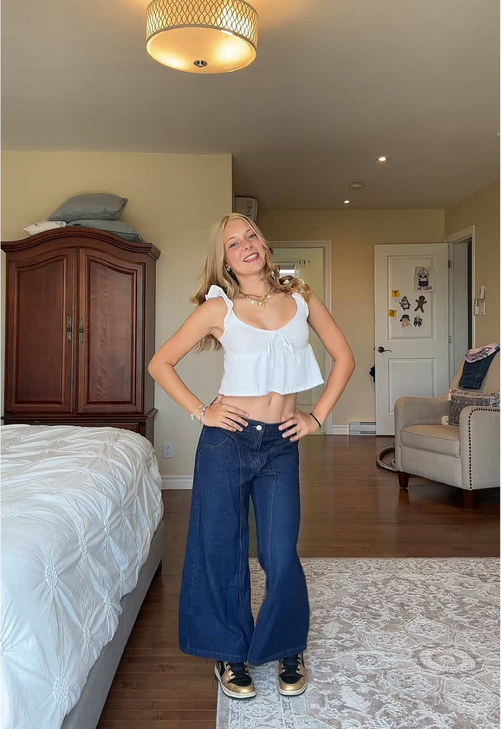 New swimmie! #fakebody #dance #cute Anya Matusevich (@its.anya.lacey)