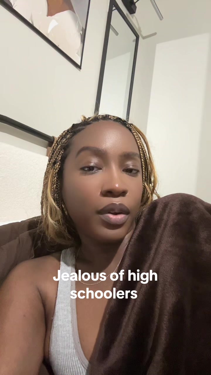 @justshanygne