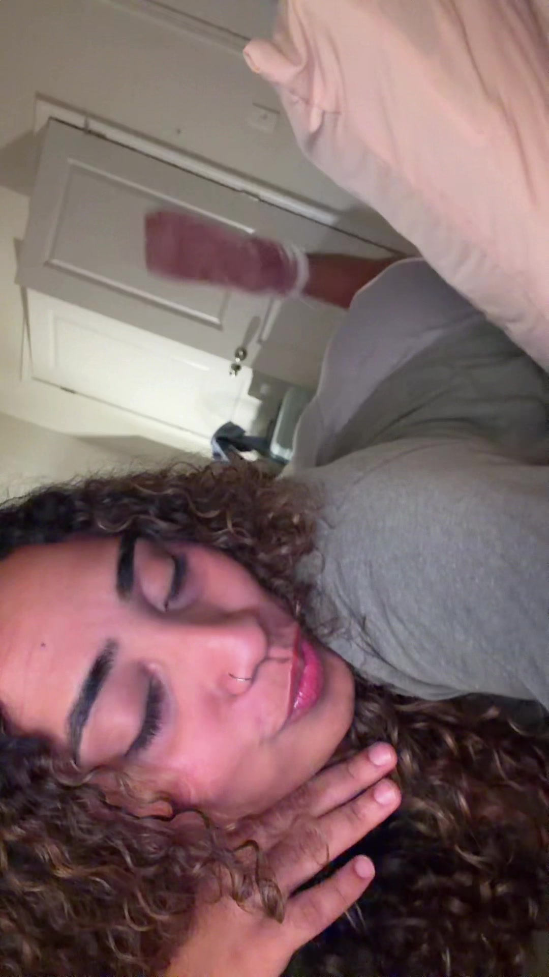 @niahunter_