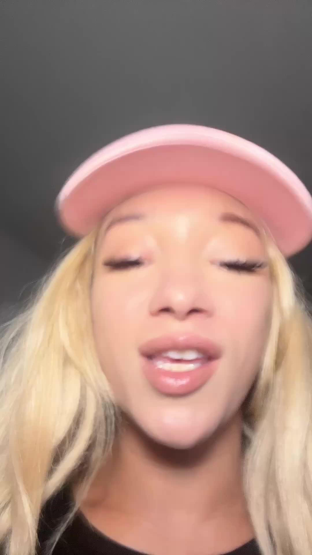 @Zinawiththenewest