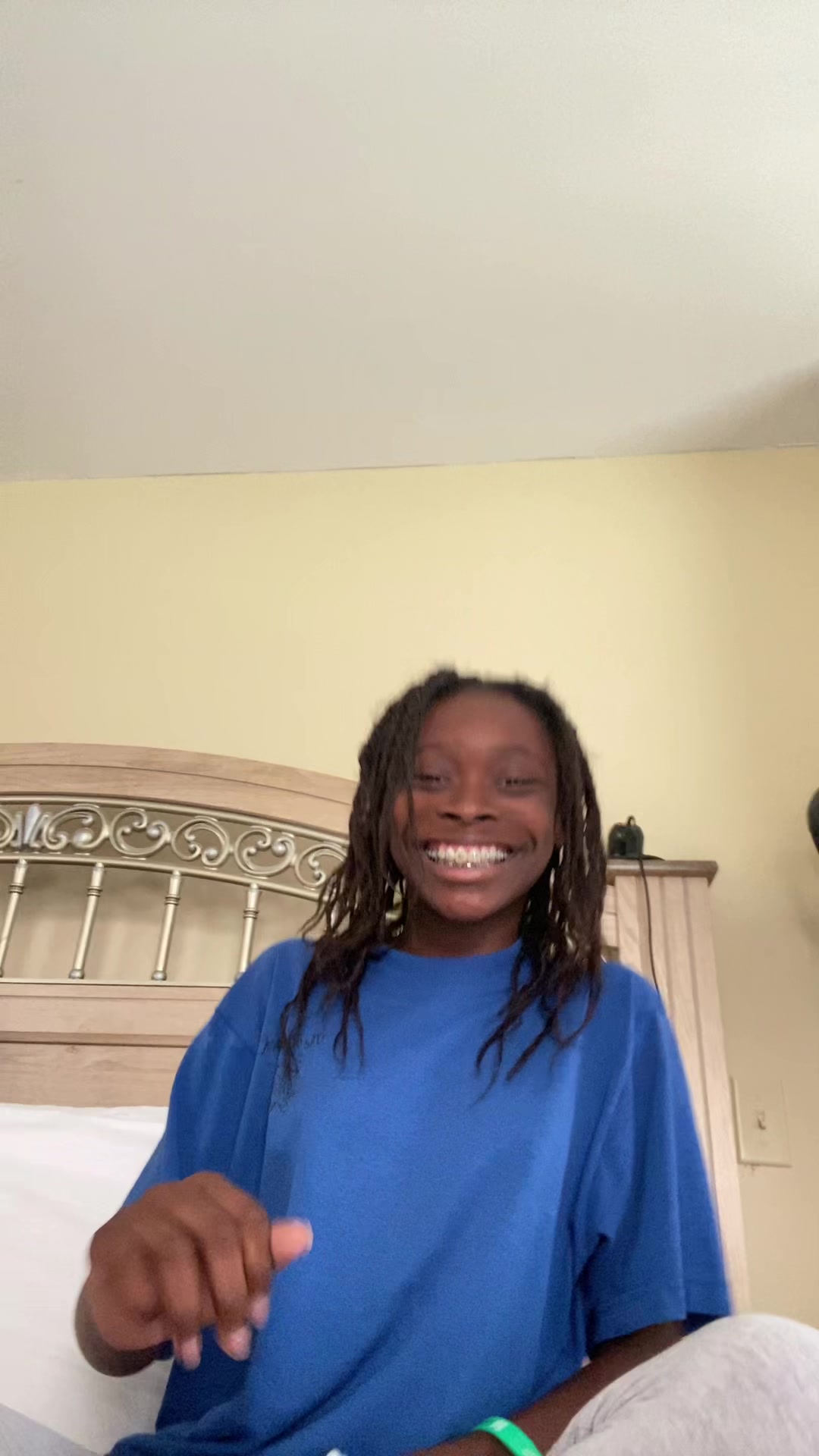 @HeyItsJaci