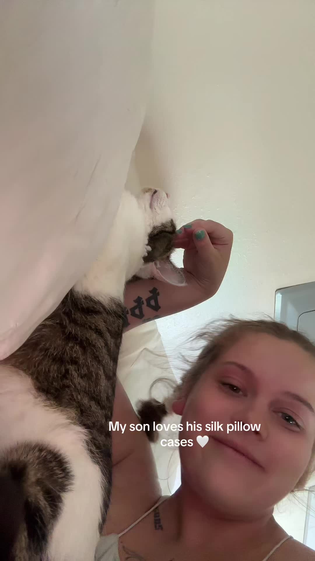@fuckoffjanet444