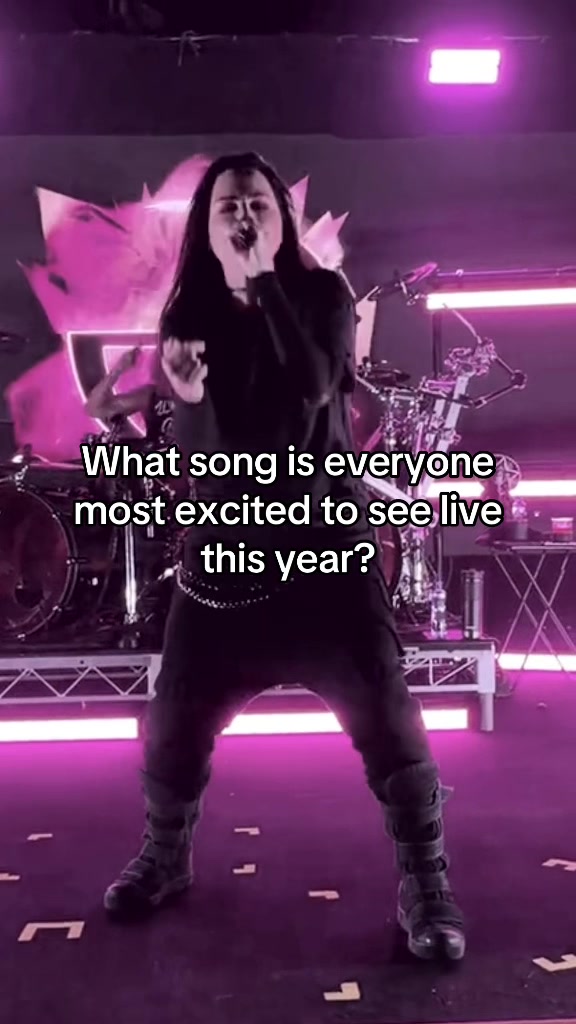 @live fan account