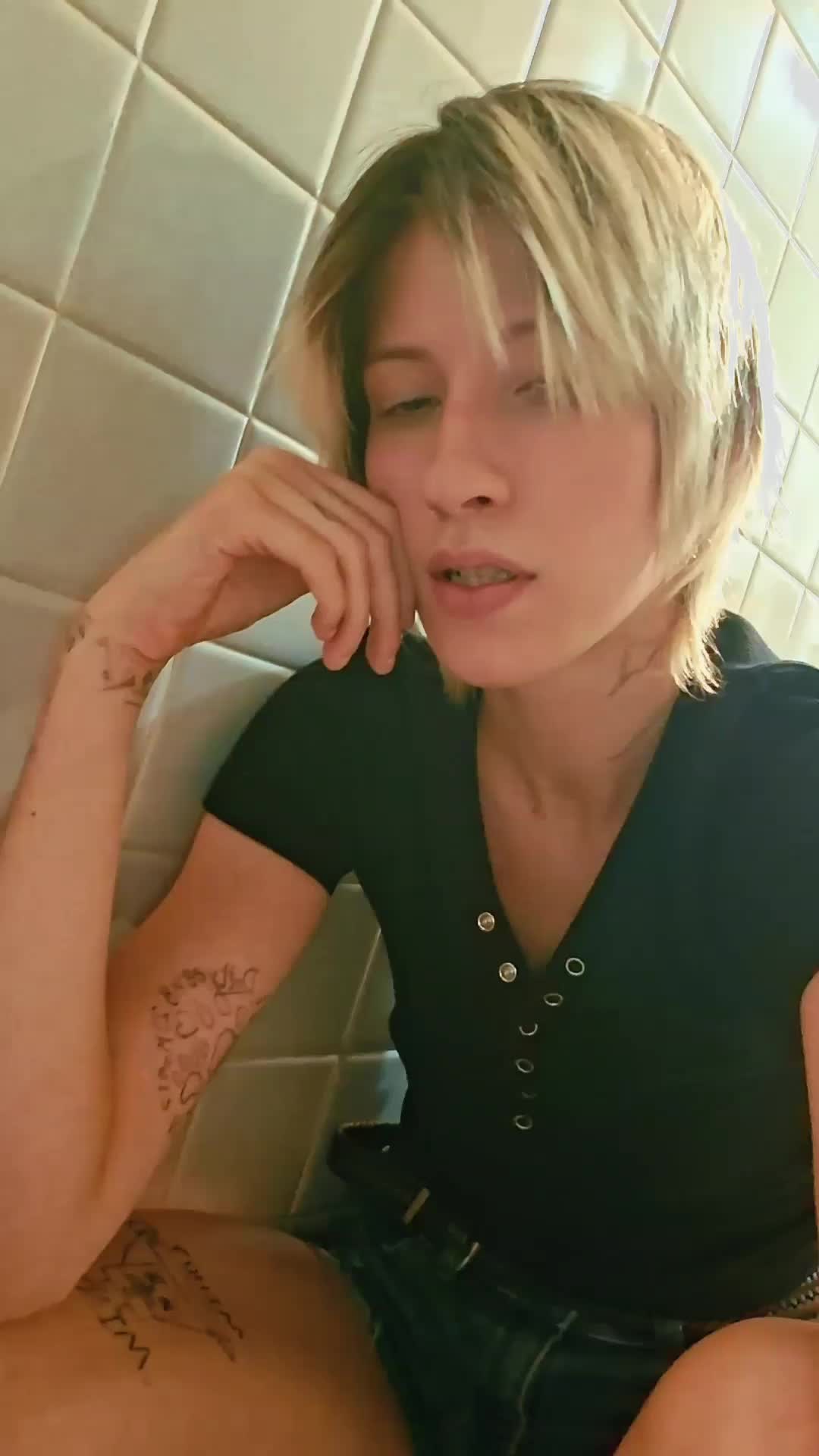 @therealanimechick