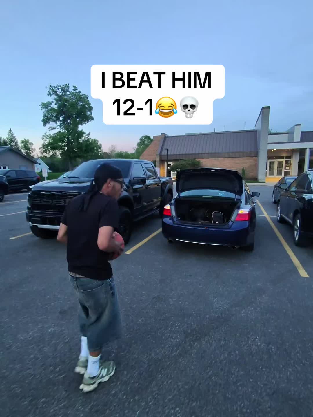 @jaylinfinds