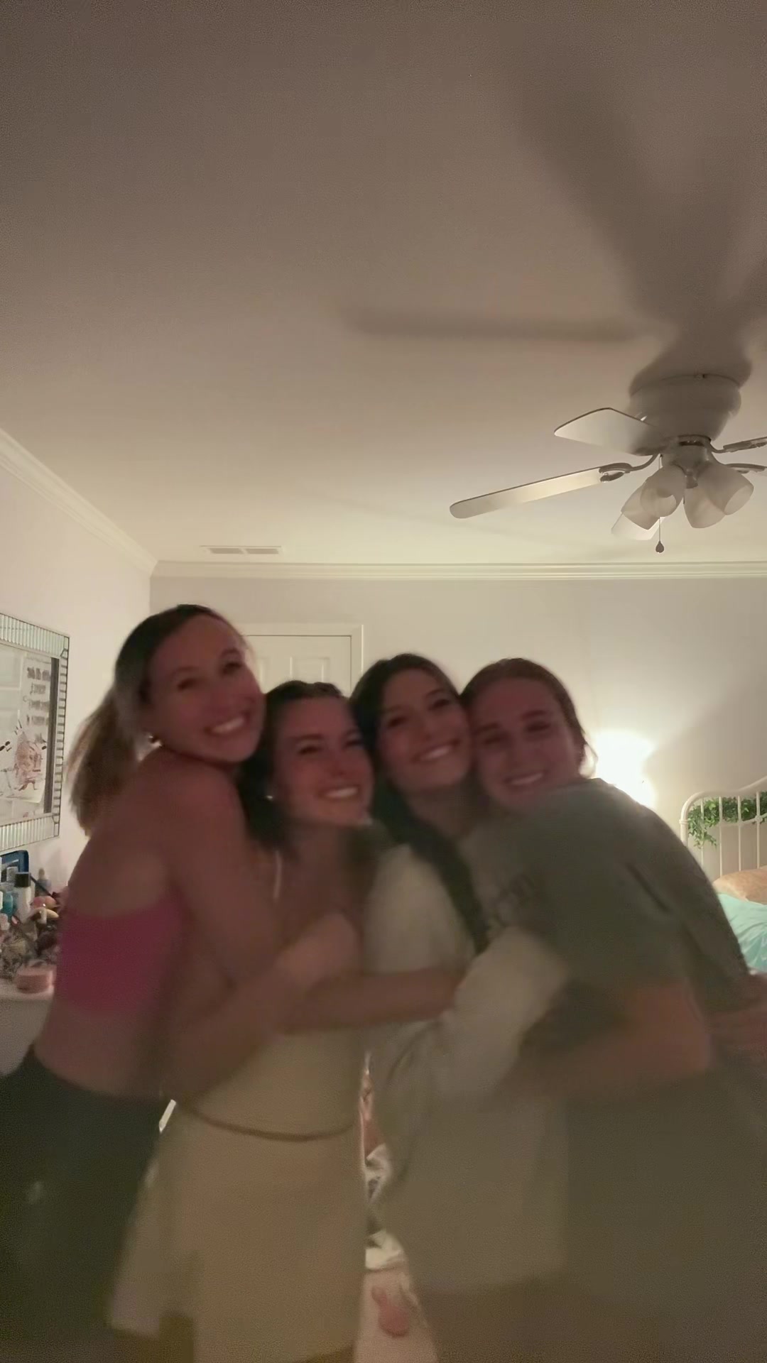 @Ella_Cooper06