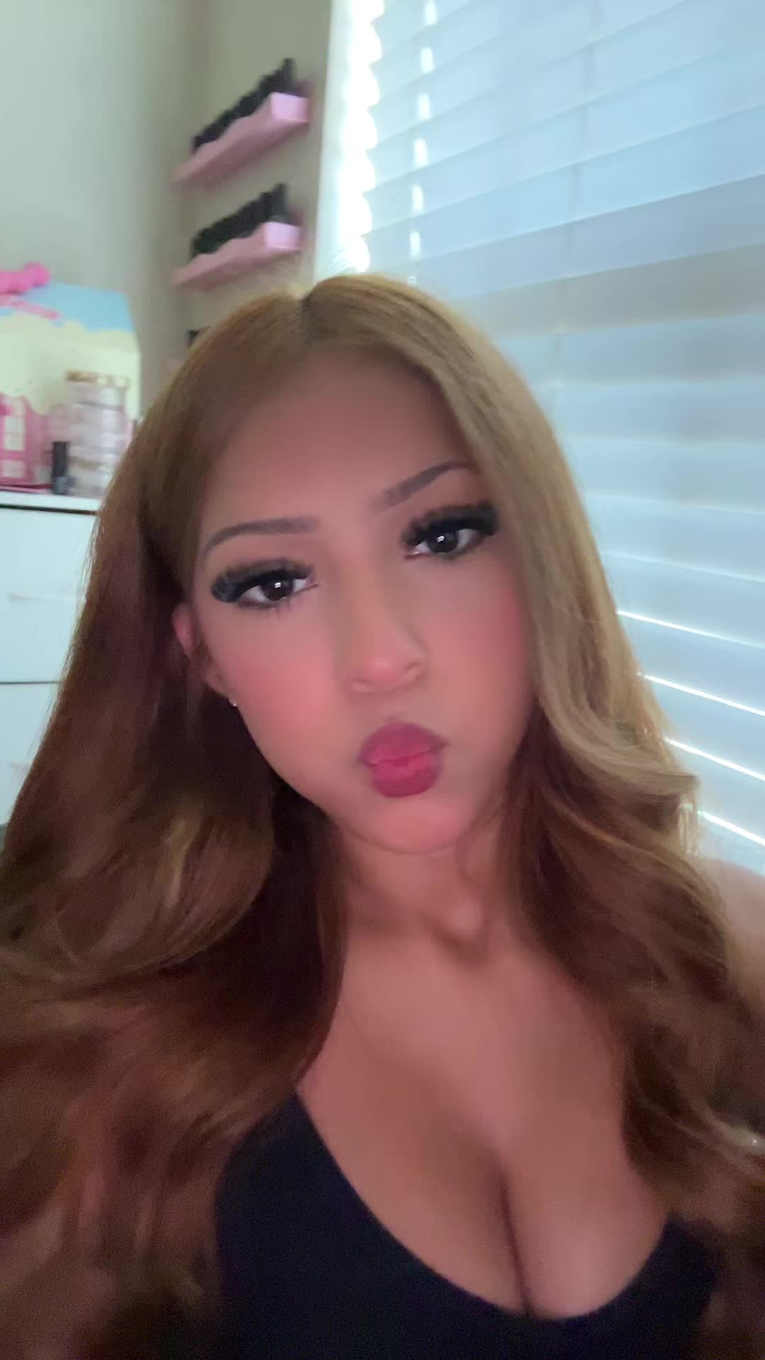 @nivvy