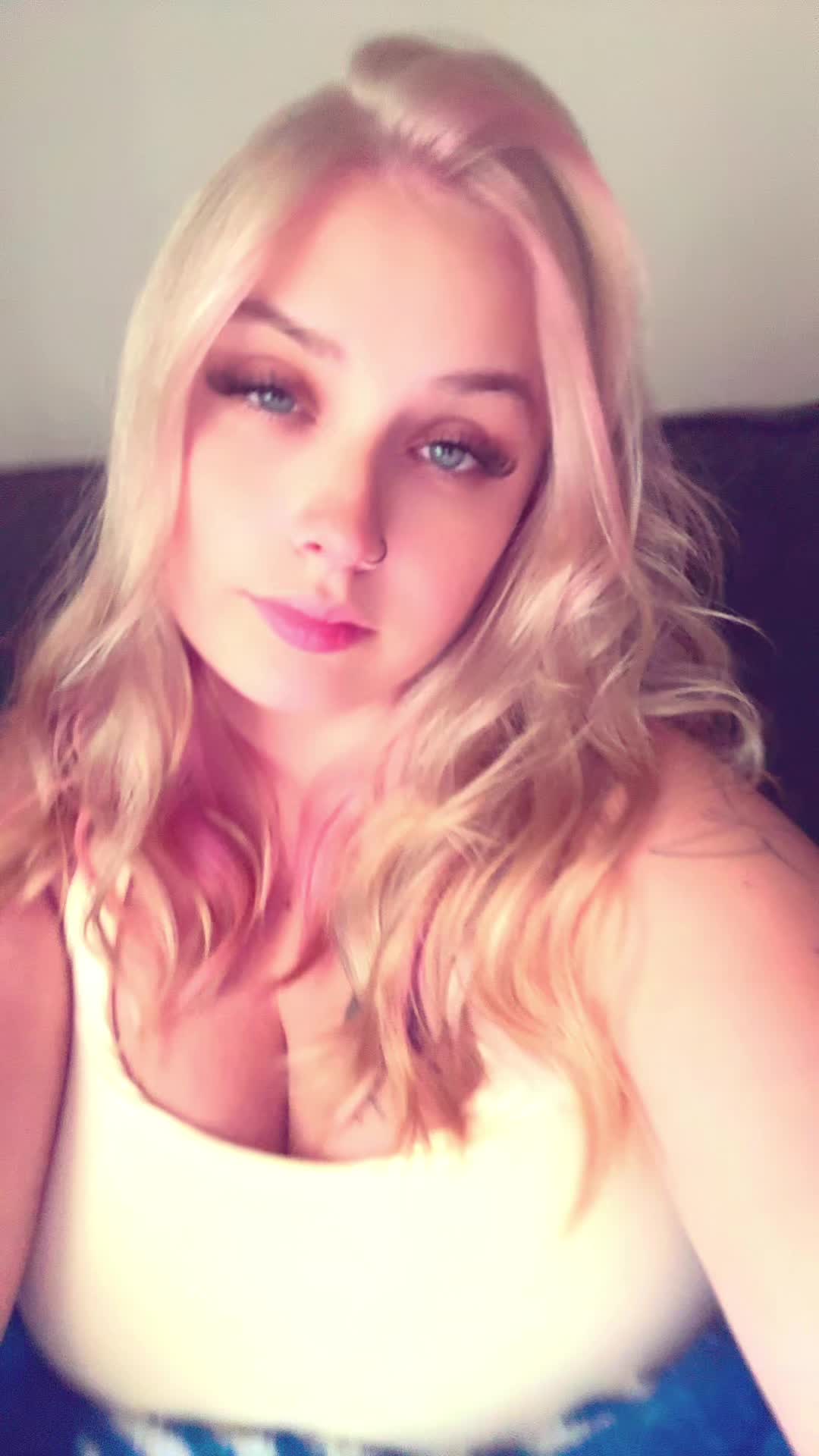@yourfavmamacita
