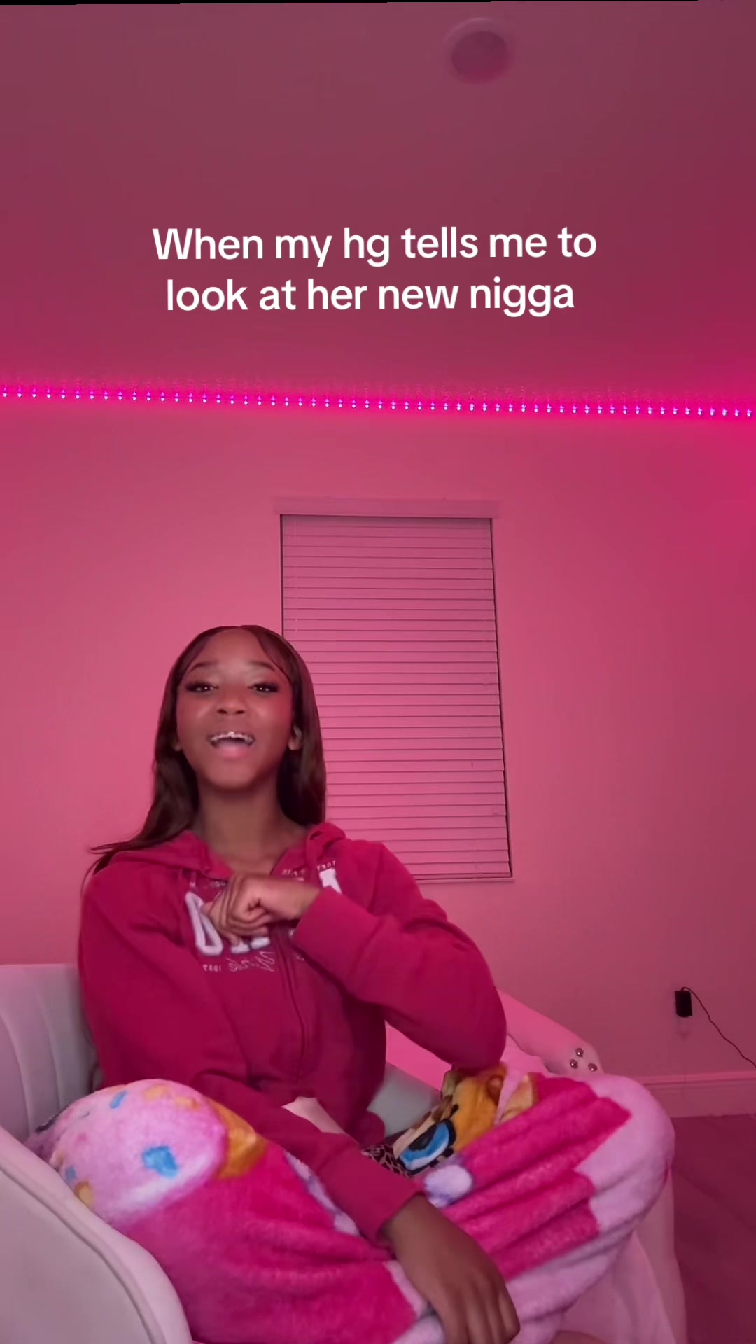 @??