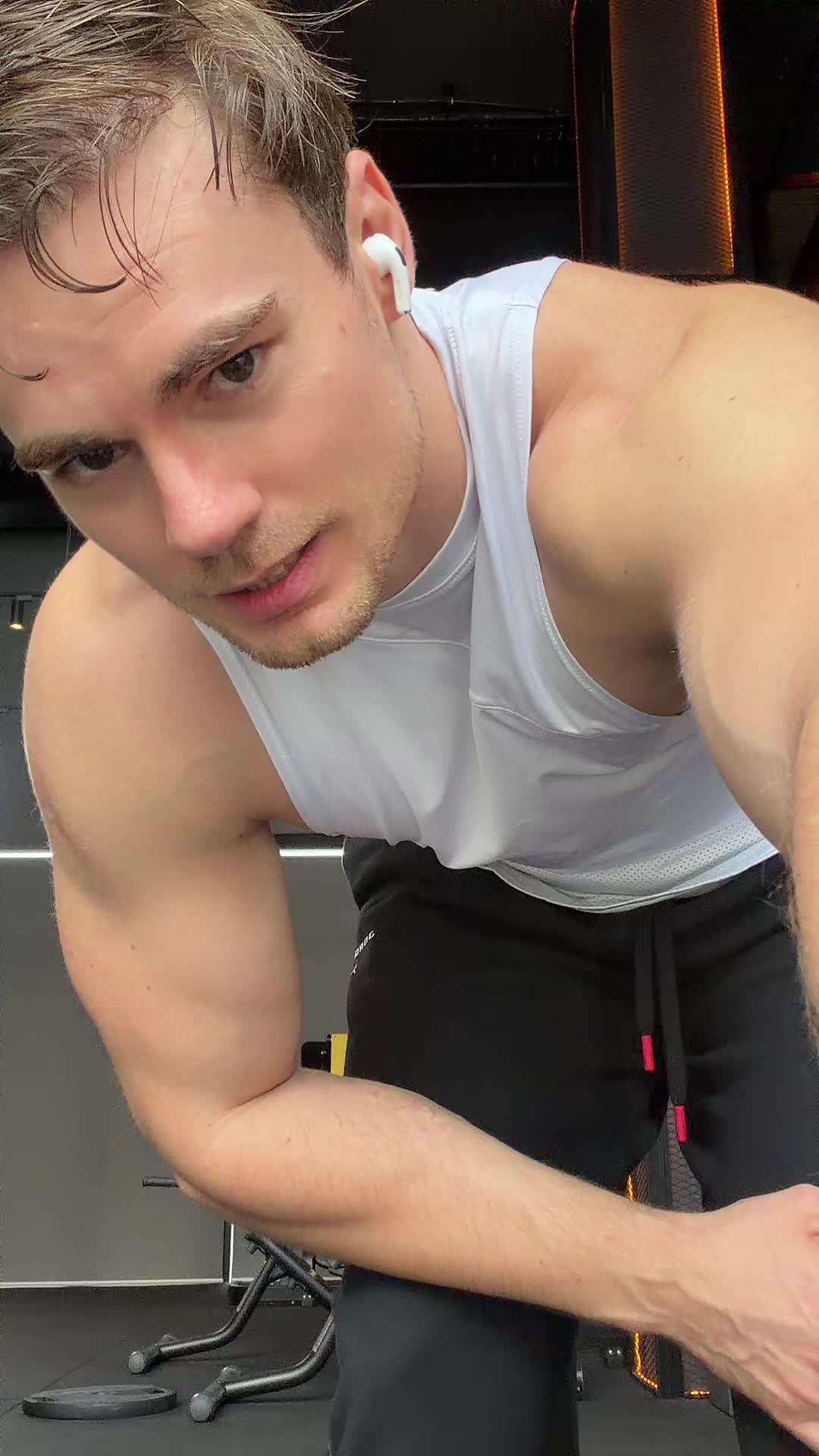 @Viktor