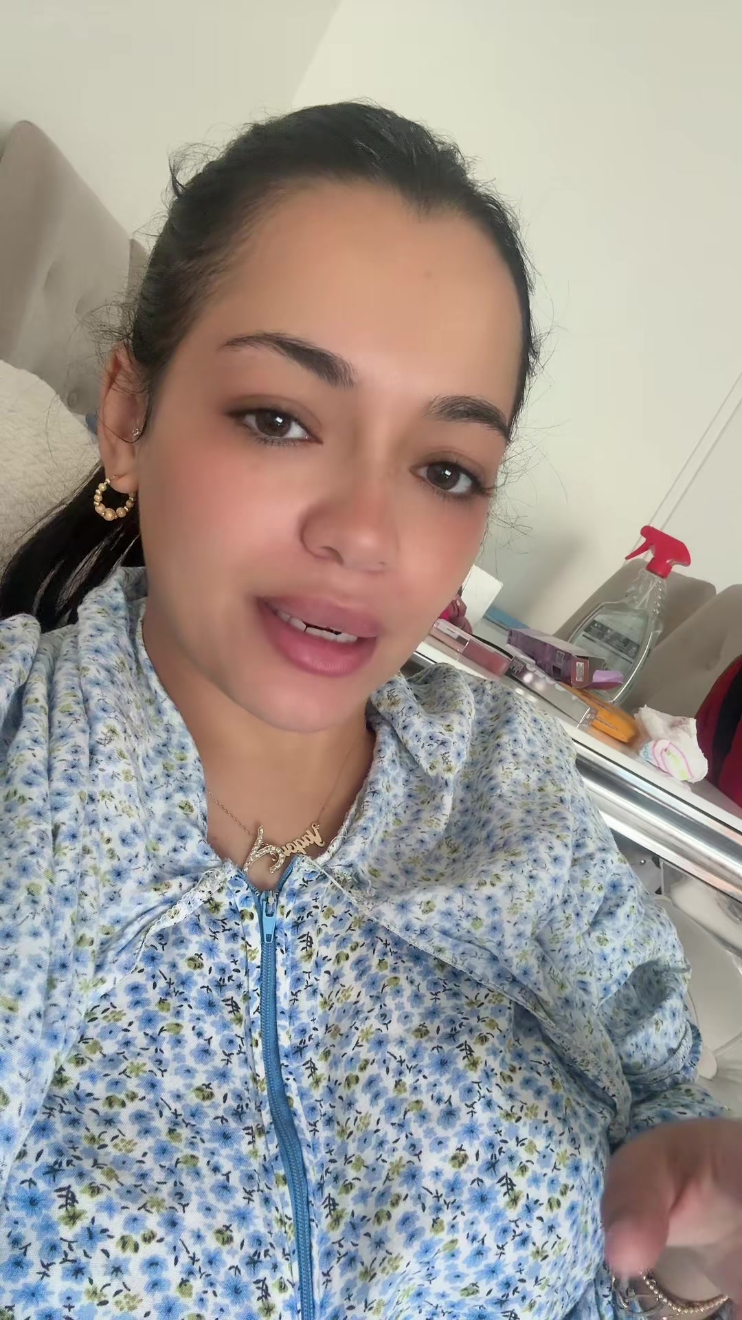 @Nina