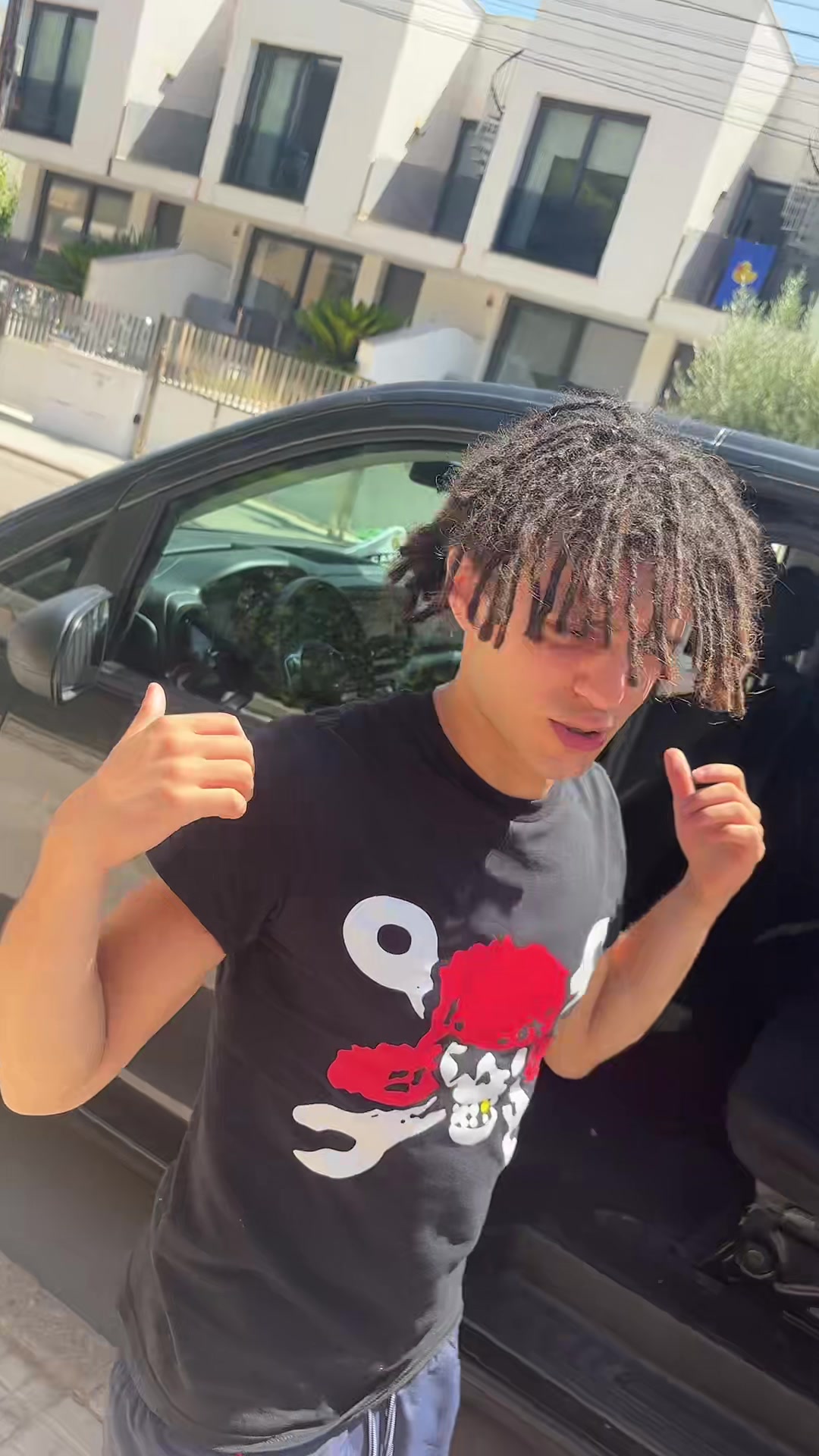 @lildombaby