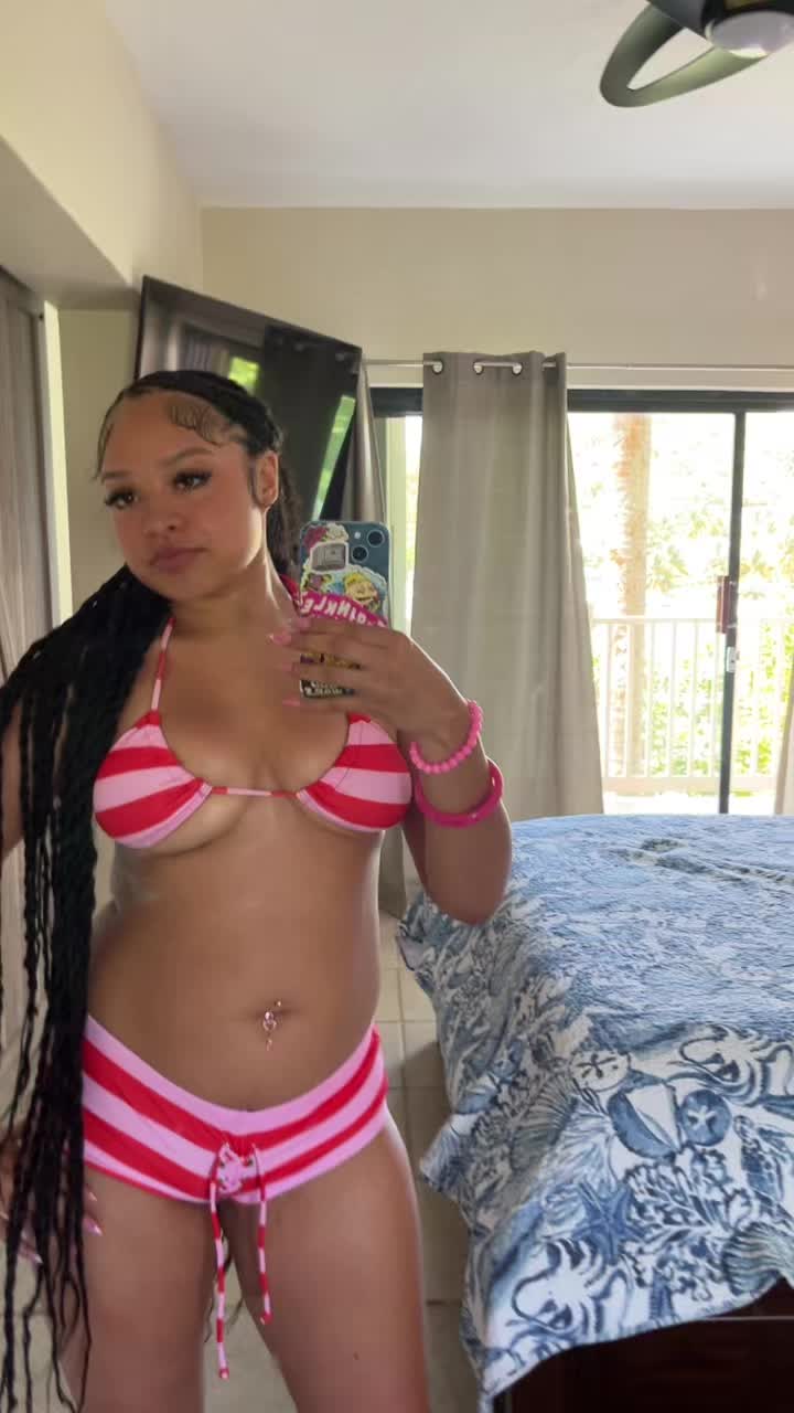 @Light$kinHottiee 💋