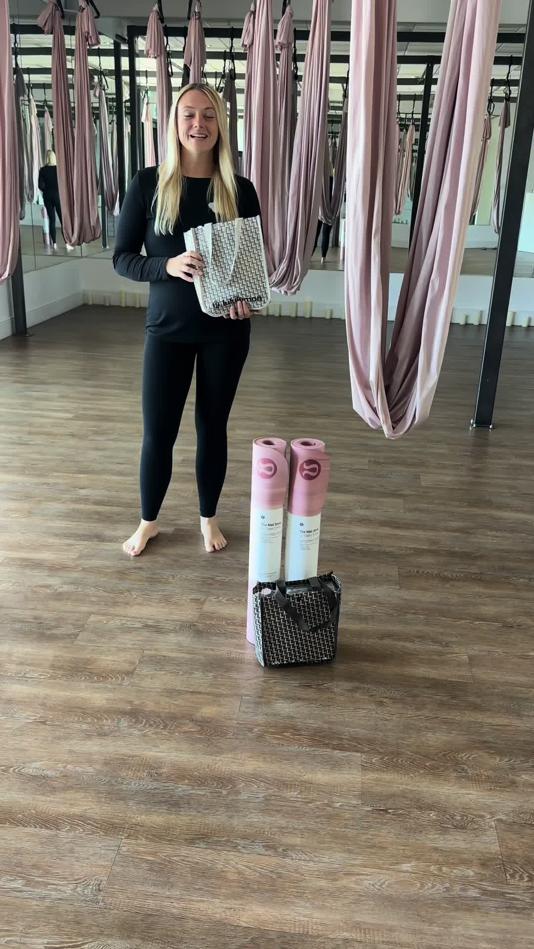 @Open Aerial Yoga