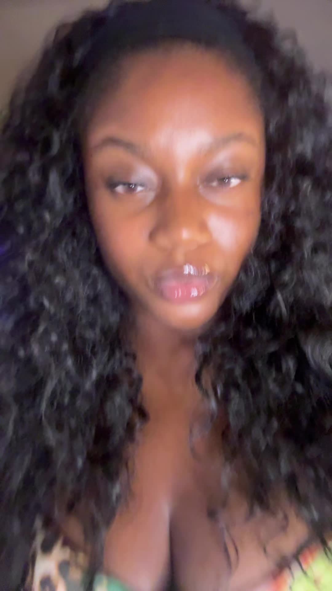 @renabenamiss20