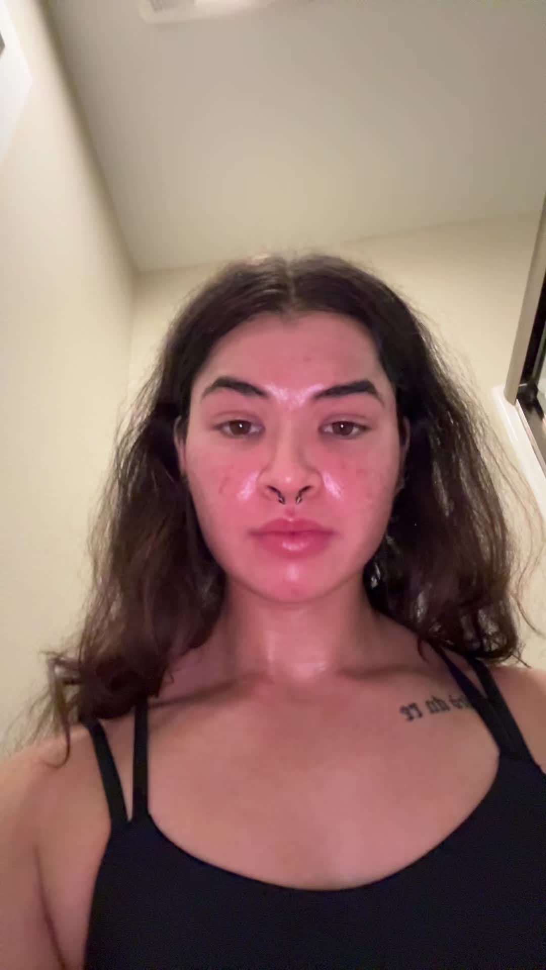 @Lena🖤