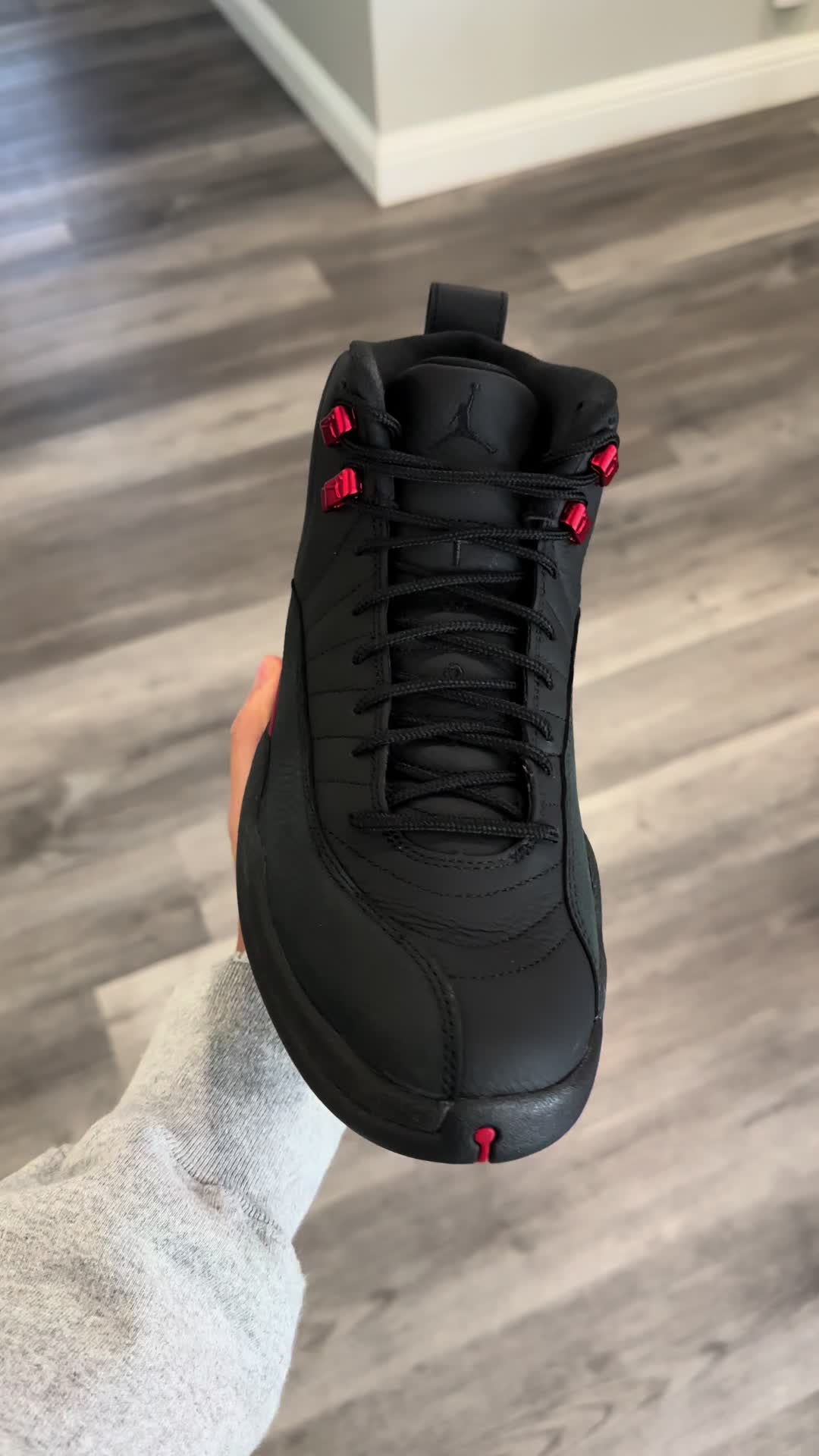 @levelupkickz