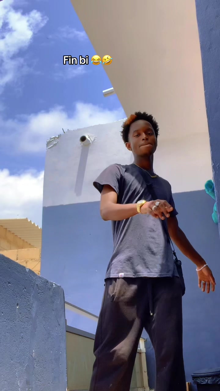 @JK.B 🪐🇸🇳