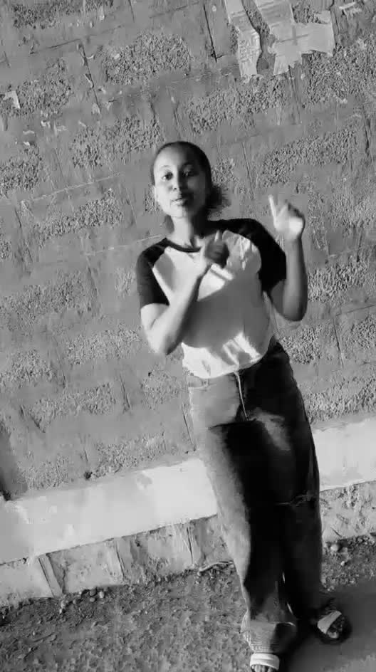 @emuti emako@